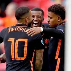 竞技宝官网-荷兰主角尽是英超故人 红军红魔枪手后悔吗？