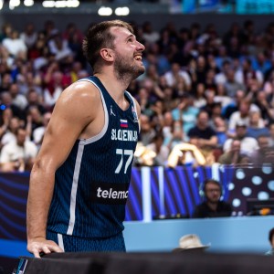 前斯洛文尼亚主教练透露：东契奇成功减重12公斤，但球队仍需钱查尔与内博助力