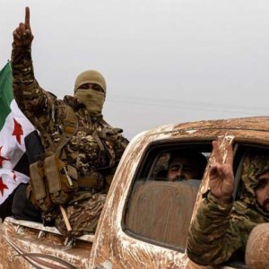 游戏直播-库尔德兵败如山倒，比阿萨德输得还快，朱拉尼此人很不简单