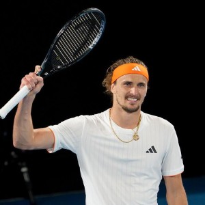 LOL-兹维列夫3-1击败勒纳-钱，连续三年跻身澳网男单四强